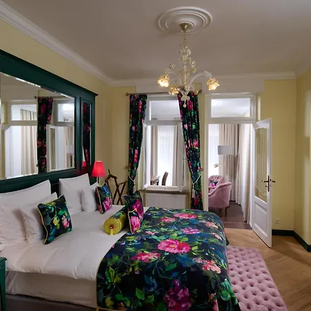 Hotel The Rose By Goeres-3