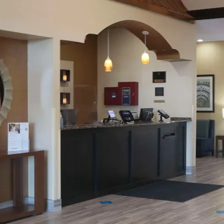 Comfort Inn & Suites Burnet-3