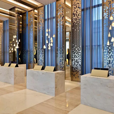Hilton Abu Dhabi Yas Island-3