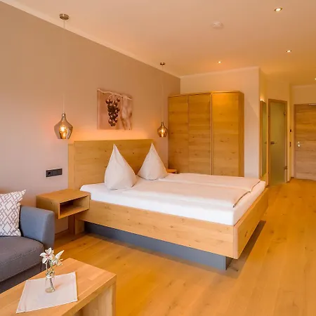 Main-Vinotel Weingut Helmstetter-3