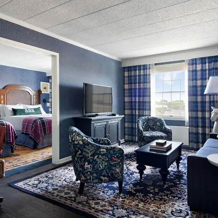 Graduate By Hilton State College-2