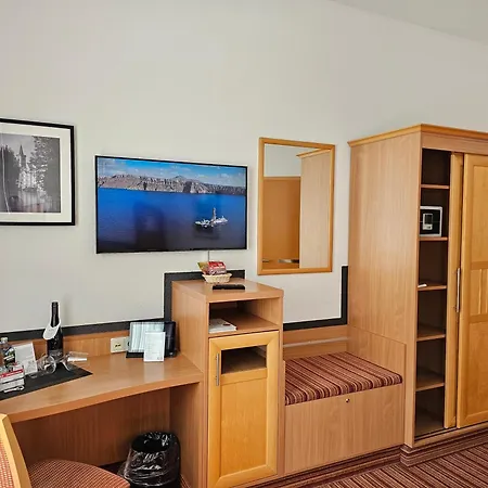 Hotel Am Kaisersaal-3