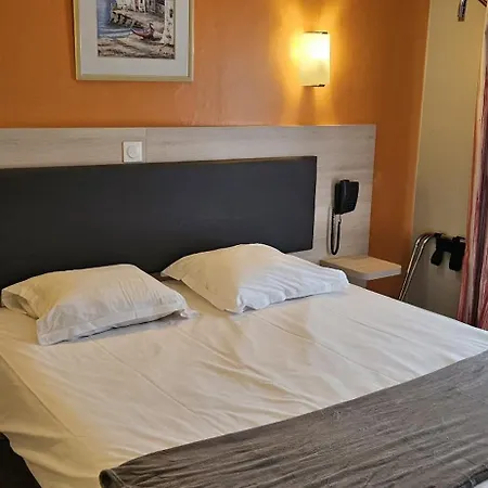 Motel 25-3