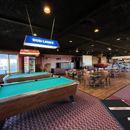 Presque Isle Hotel-2