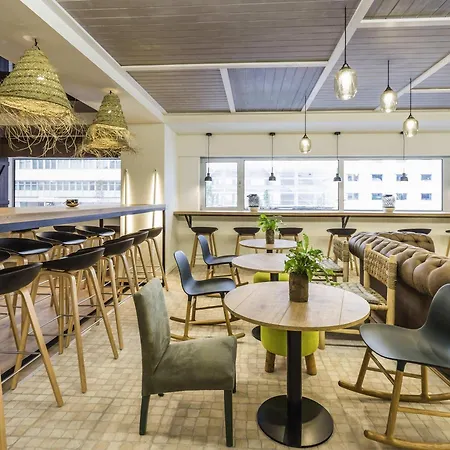 Ibis Styles Lisboa Centro Marquês de Pombal-3