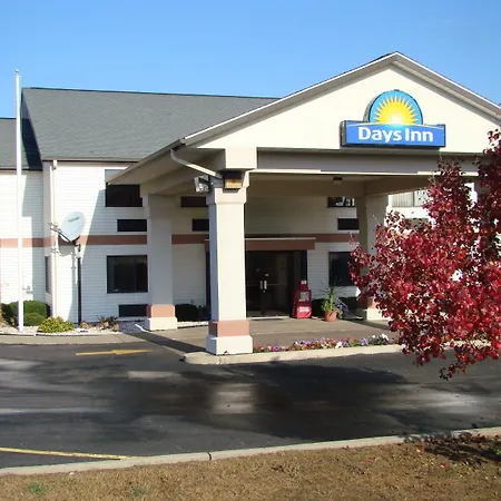 Days Inn By Wyndham Hillsdale-2