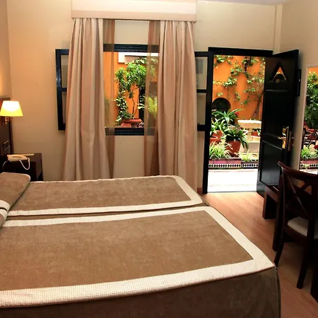 Hotel Cervantes-3