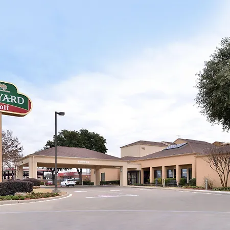 Courtyard By Marriott Dallas Northwest-3