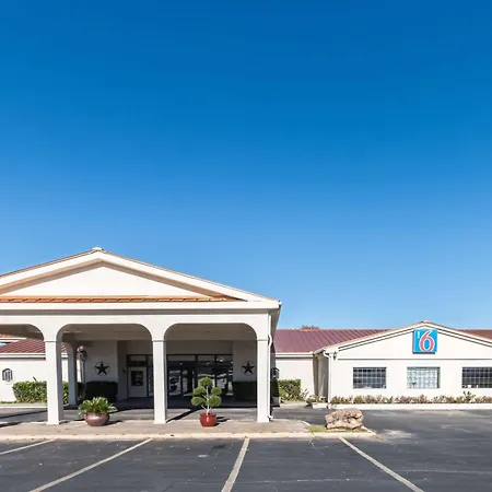 Motel 6-Stephenville, Tx-2