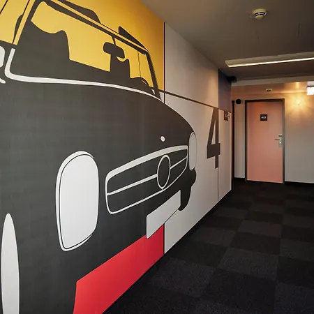 McDreams Hotel Stuttgart-City-3