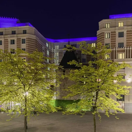 Novotel Brussels City Centre-2