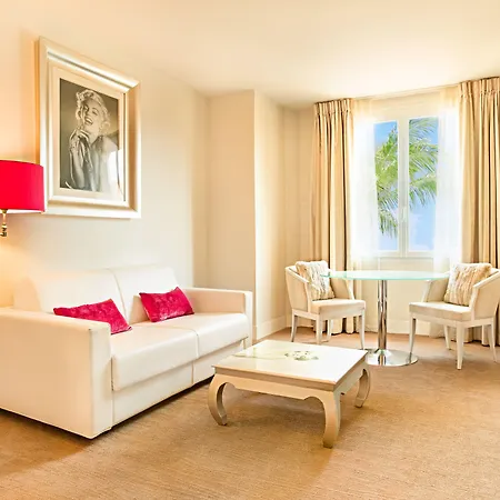 Hotel Renoir-2