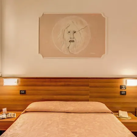 Hotel Martini-3