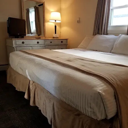 Sea Cliff House Motel-3