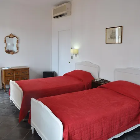 Grand Hôtel De Calvi-3
