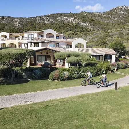 Abi D'Oru Sardinian Beach Resort & Spa-3