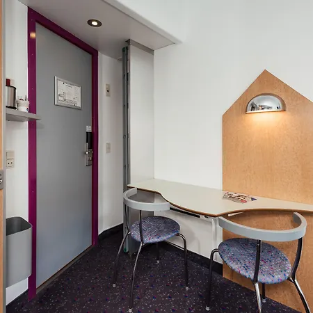Cabinn Scandinavia-2