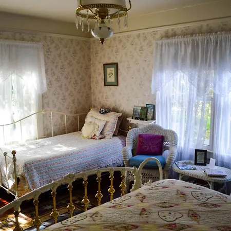 Glen Morey Country House B & B Inn-3