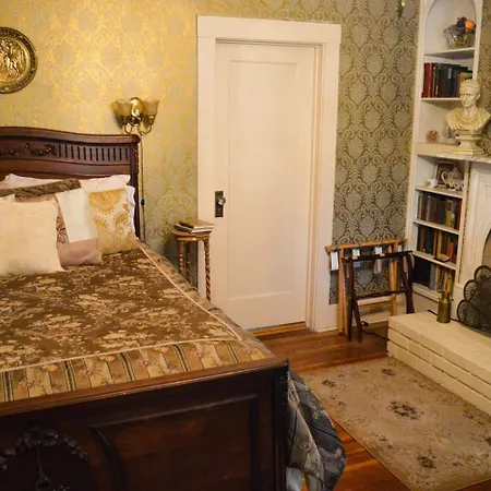 Glen Morey Country House B & B Inn-2