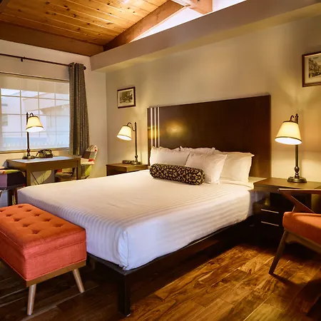 Timbers Inn-3