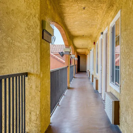 Hotel Corona Ca - Hwy 91-2
