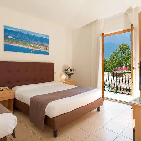 Hotel La Pace-2
