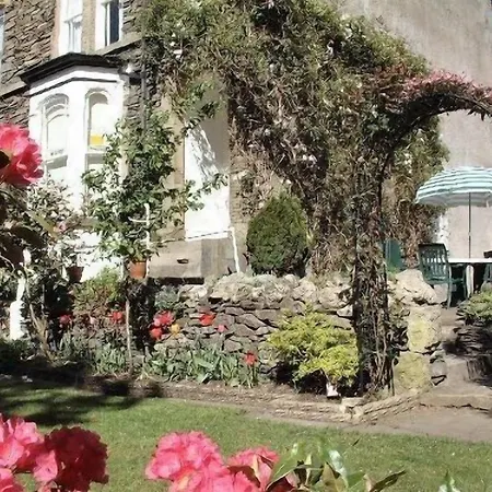 College House-3