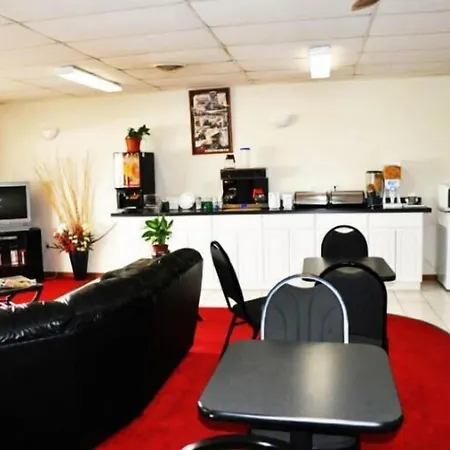 Red Carpet Motel-2