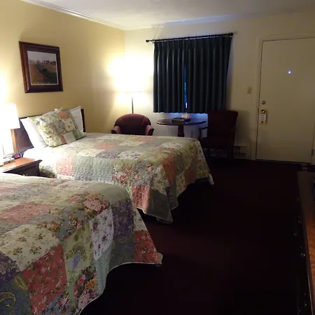 Bird-In-Hand Family Inn-3