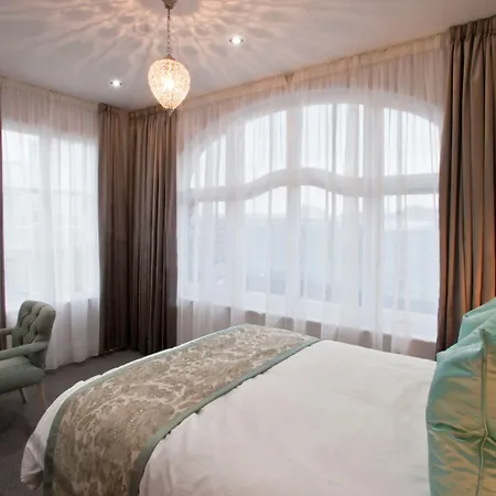 W12 Rooms-3