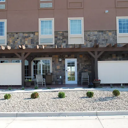 Landmark Suites - Williston-3