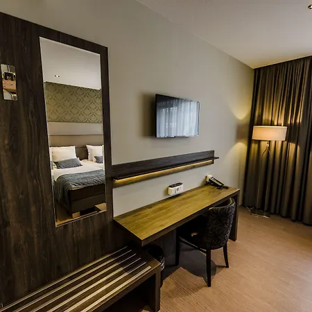 OZO Hotels Arena Amsterdam-2