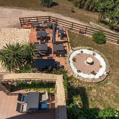 Hotel Hibiscus-3