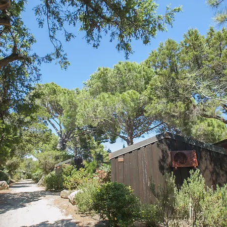 Hôtel&Lodges Moby Dick-3