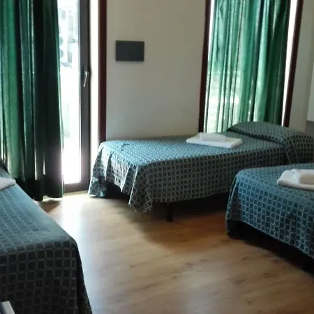 Hotel Apollo-2