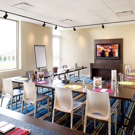 Aloft By Marriott Syracuse Inner Harbor-2