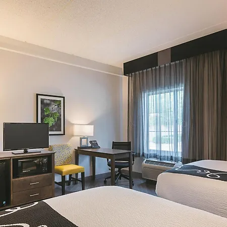 La Quinta By Wyndham Atlanta Alpharetta-2