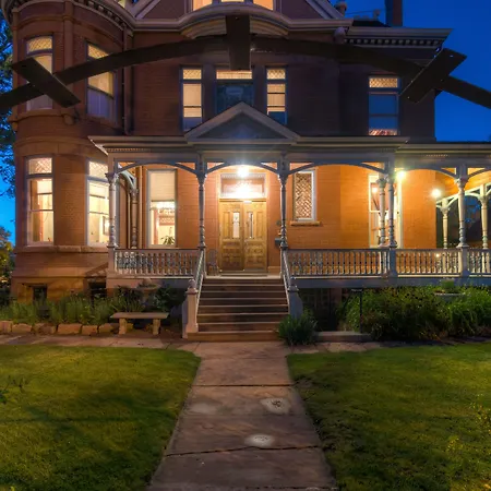 Lumber Baron Inn And Gardens-2
