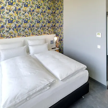 Hotel am Remspark-2