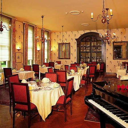 Hotel Landgoed Ekenstein-3