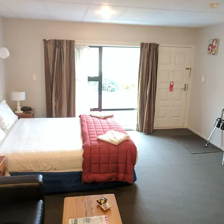Classique Lodge Motel-3