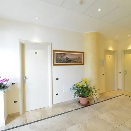Hotel Rosignano-3