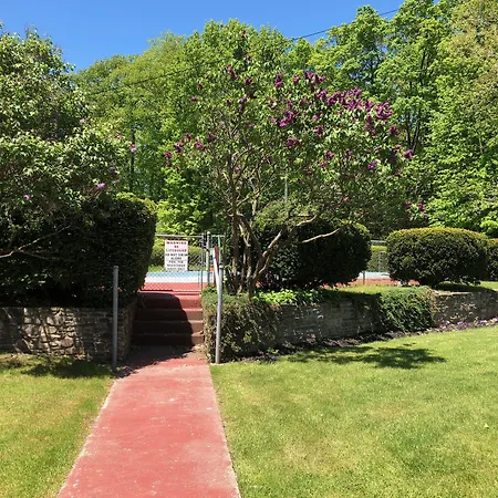 Plum Point Lodge-3