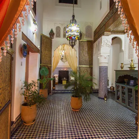 Riad Sanaa Rose-3
