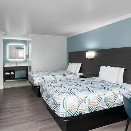 Red Lion Inn & Suites Lemoore-3