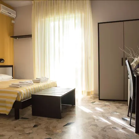 Hotel Mirage-2