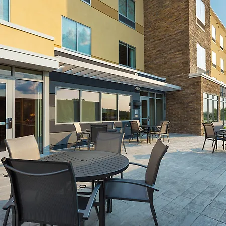 Fairfield Inn & Suites Rolla-3