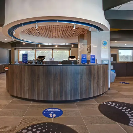 Tru By Hilton Grand Prairie-2
