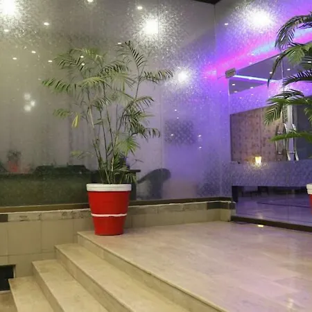 Beverly Inn Hotel-3