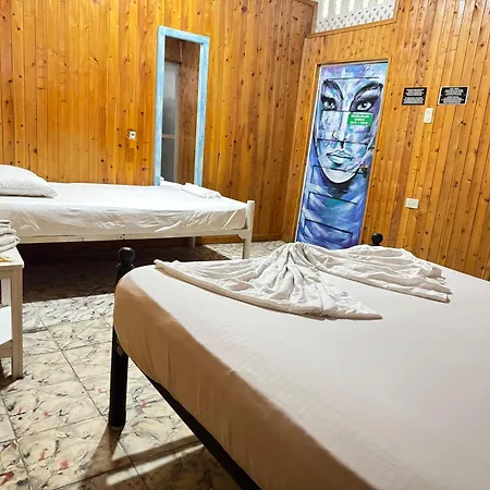Hostal Luna Llena Getsemani-2